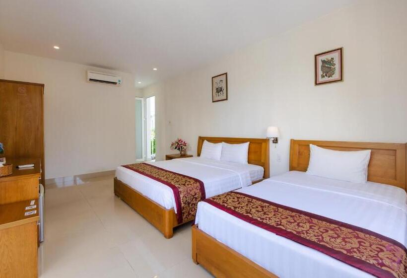 اتاق لوکس سه تخته, T&t Resort And Spa