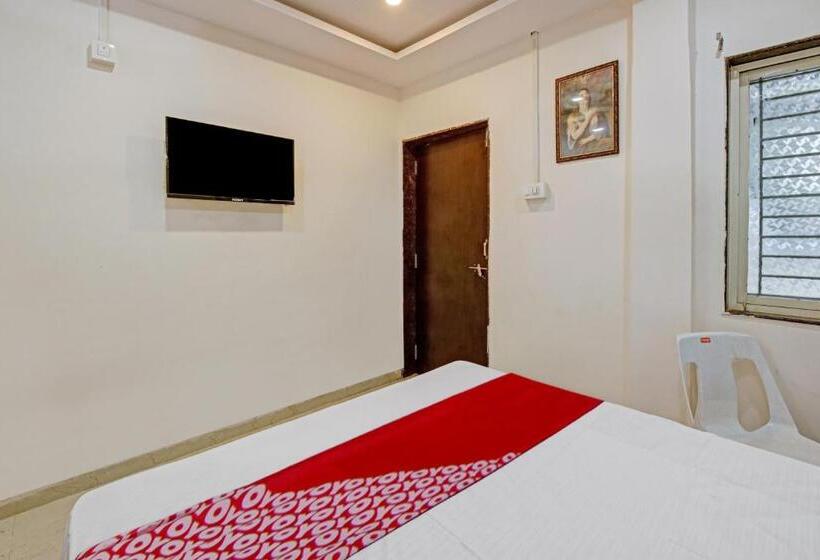 三人经典房间, Oyo Flagship The Ashoka Boarding And Lodging