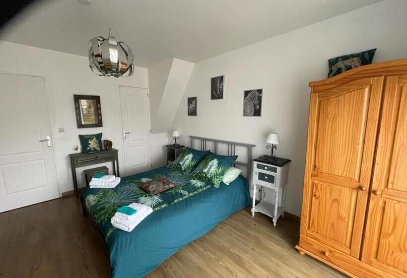 Номер Стандарт Вид на Сад, Les Grandes Masures B&b