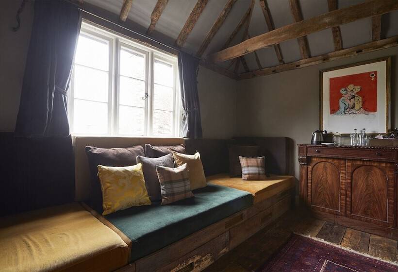 스위트, The Bell In Ticehurst