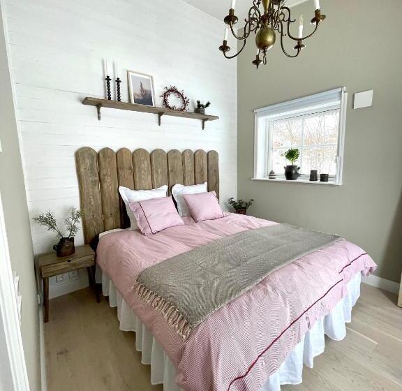 Номер Стандарт Вид на Озеро, Bastuviken Bed And Breakfast