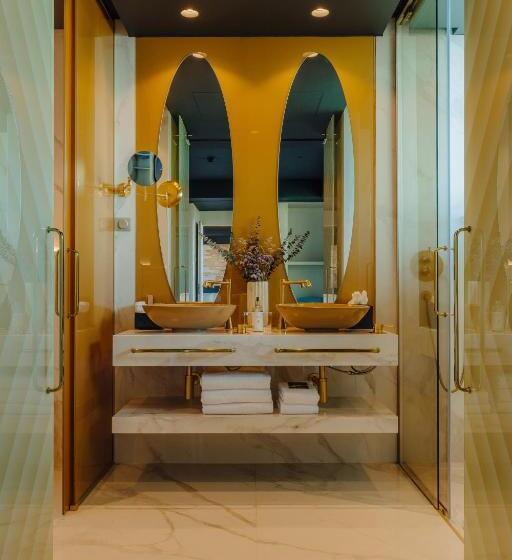 سوییت با استخر, The Reserve, The Leading Hotels of The World Savoy Signature
