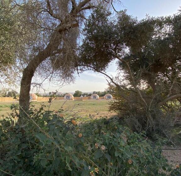 Люкс, منتجع جلامبنغ   Glamping Resort