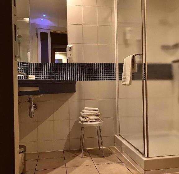 Номер Superior Кровать Кинг, The Bergamo West Motel