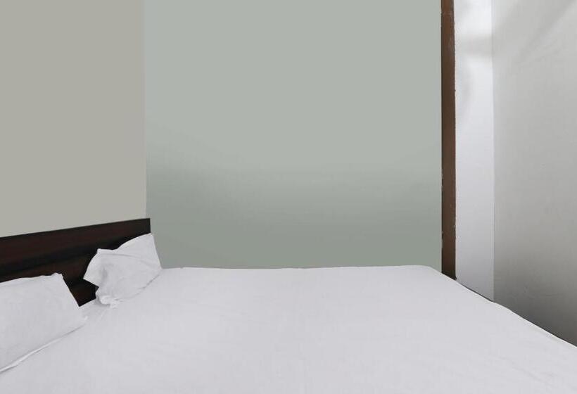 三人经典房间, Spot On Om Guest House