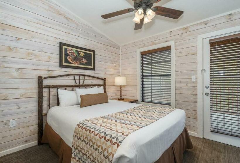 Вилла 2 Спальни, Holiday Inn Club Vacations Piney Shores Resort At Lake Conroe