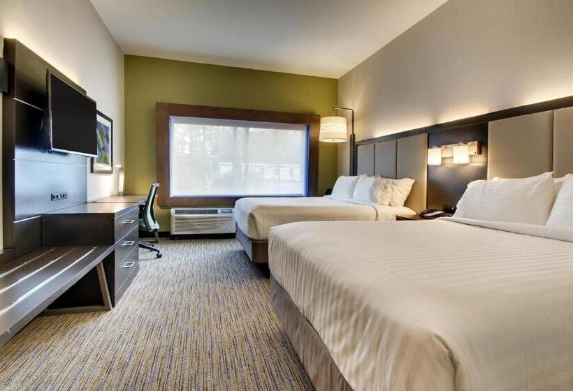 Номер Стандарт Кровать Кинг Адаптированный для Инвалидов, Holiday Inn Express & Suites Charleston Ne Mt Pleasant Us17, An Ihg