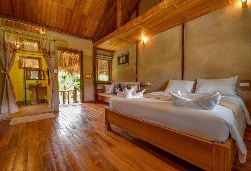 اتاق لوکس, Mai Chau Onsen Retreat