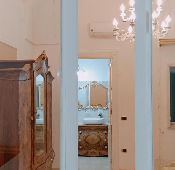 سوییت, Savoia23   Luxury Superior Suite