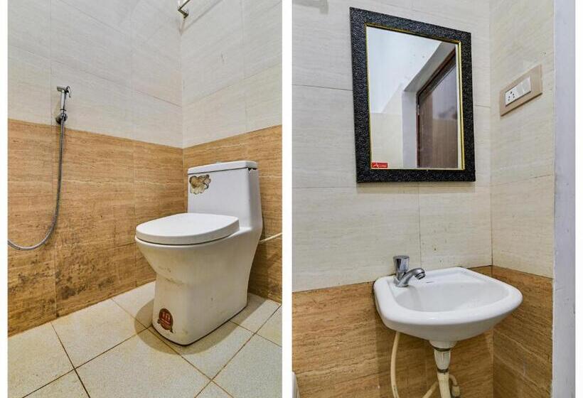 Трехместный Номер Deluxe, Oyo Flagship K V R Residency
