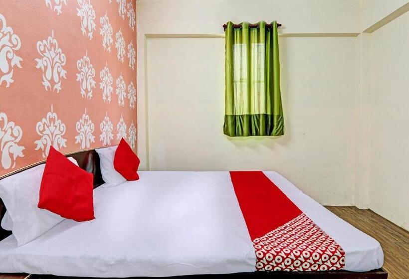 Трехместный Номер Классика, Oyo Flagship Hotel Night Bloom