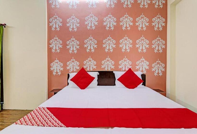 Трехместный Номер Классика, Oyo Flagship Hotel Night Bloom