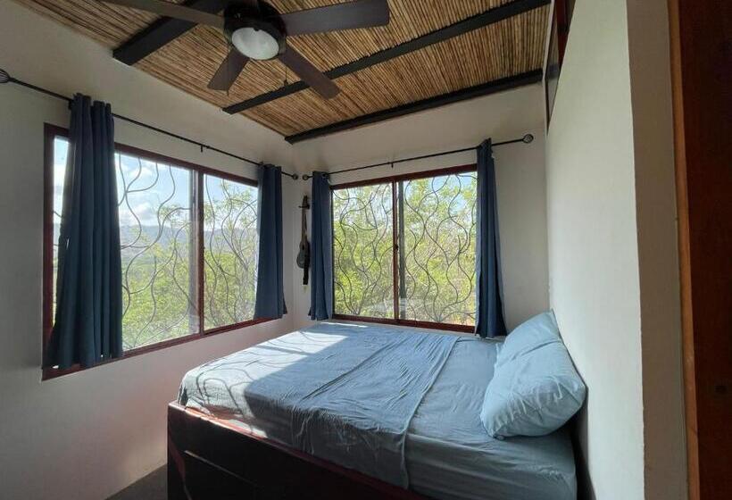 스탠다드 룸, Four Trees Jungle Lodge