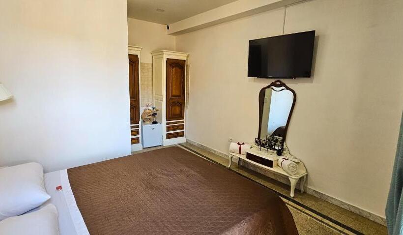 Номер Стандарт с Террасой, Da Residenza Avezzano
