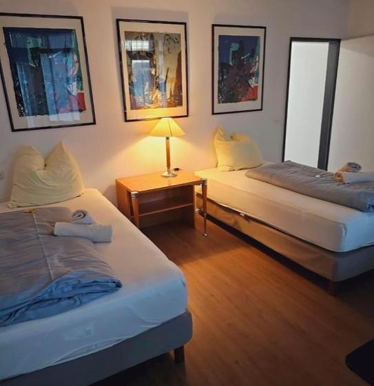 Номер Стандарт Трехместный, Estelada Boarding Houses Berg Am Laim