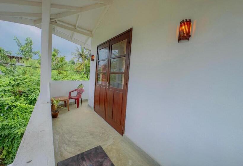 Номер Стандарт, Sayuru Villa