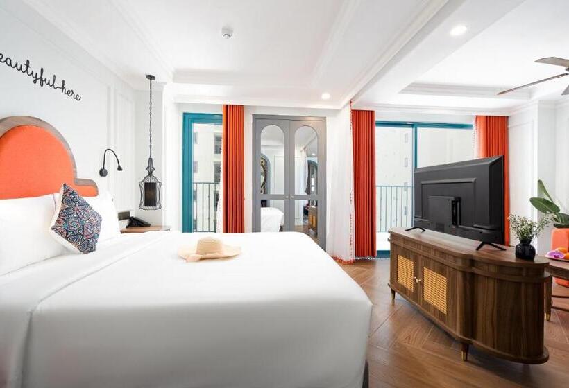 اتاق پرمیوم با چشم‌انداز دریا, Pavillon Boutique Hotel & Apartment Nha Trang