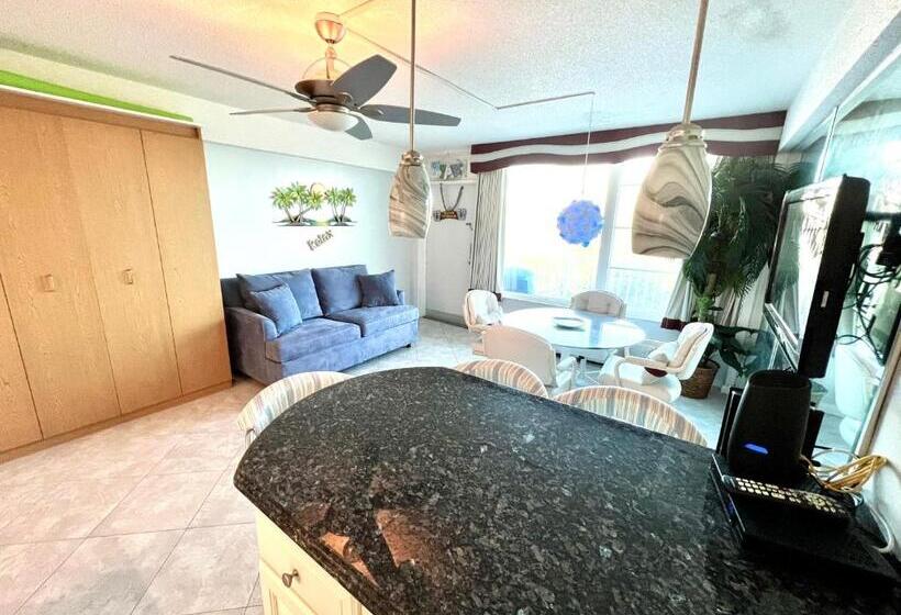 海の見えるスタンダードスタジオ, 3rd Floor Balcony Beach View Studio Condo In The Beach Club