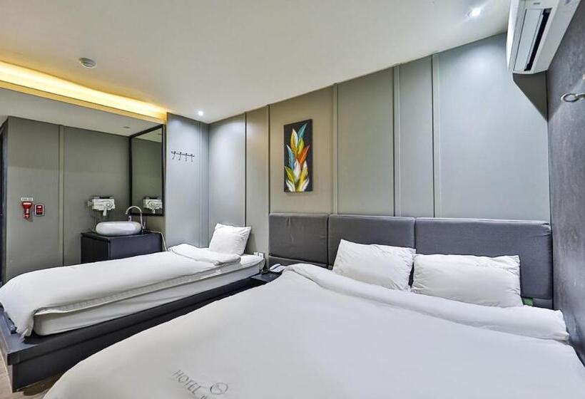 اتاق استاندارد, Mvg Motel
