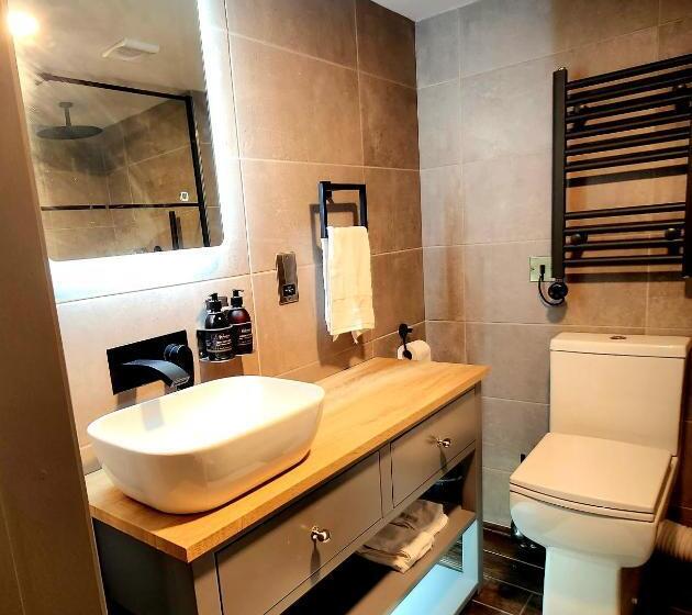 Family Suite, Pinnacle Suites