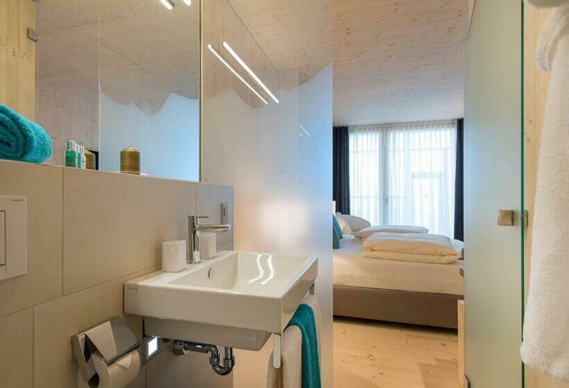 标准间, Bever Lodge