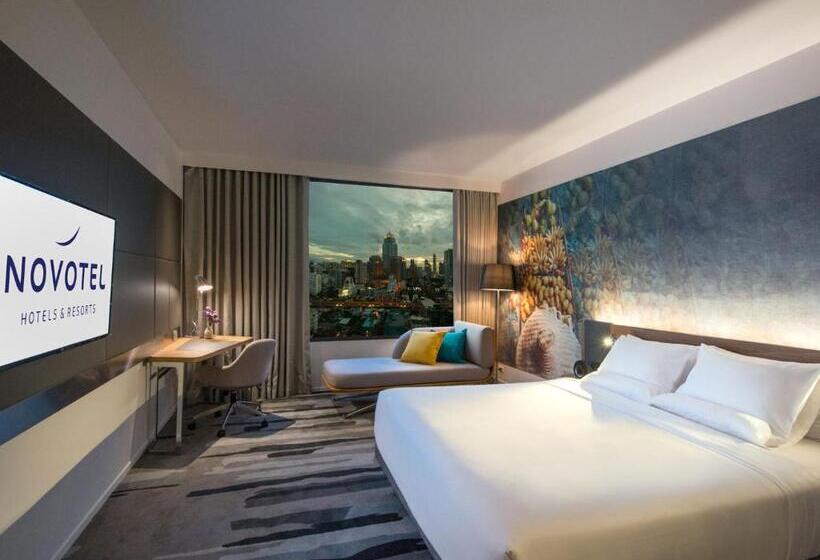 Номер Deluxe Кровать Кинг, Novotel Bangkok Sukhumvit 4