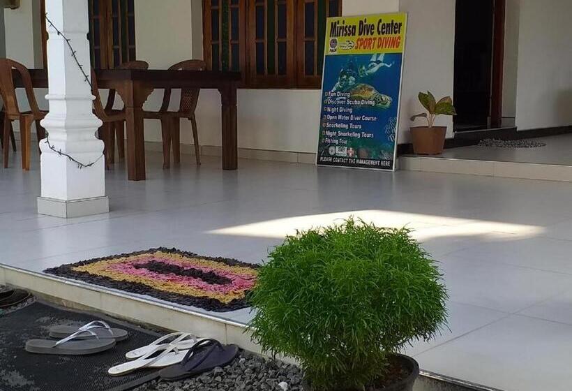 اتاق استاندارد, Mirissa Home Guest