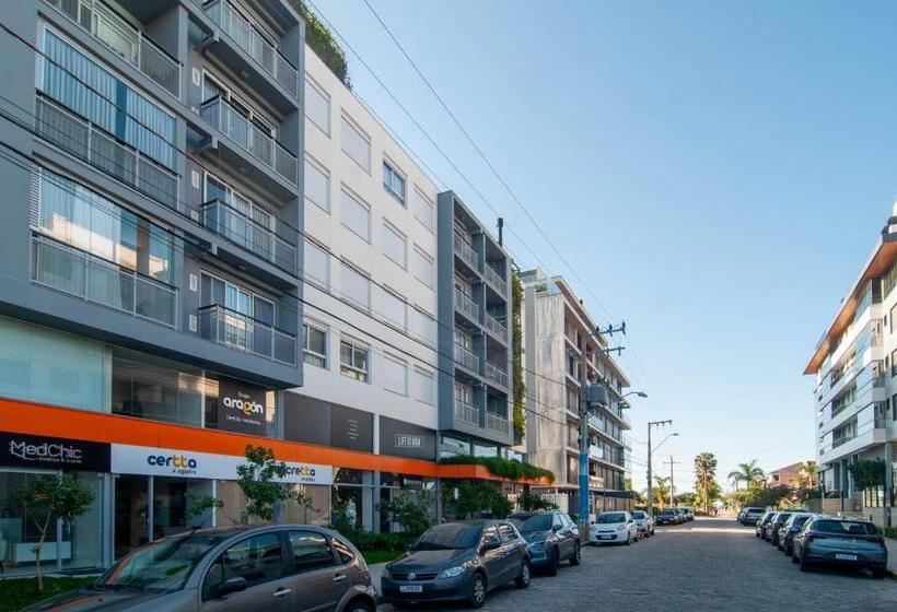 带1个卧室的顶楼公寓, Coberturaduplex, 1quadra Da Praia Em Jurerê Gd3611