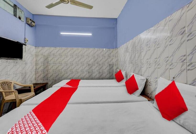 Standard Szoba, Oyo Sai Ganesh Deluxe Lodge