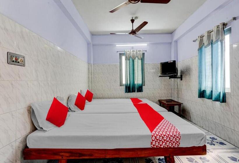 Standard Szoba, Oyo Sai Ganesh Deluxe Lodge