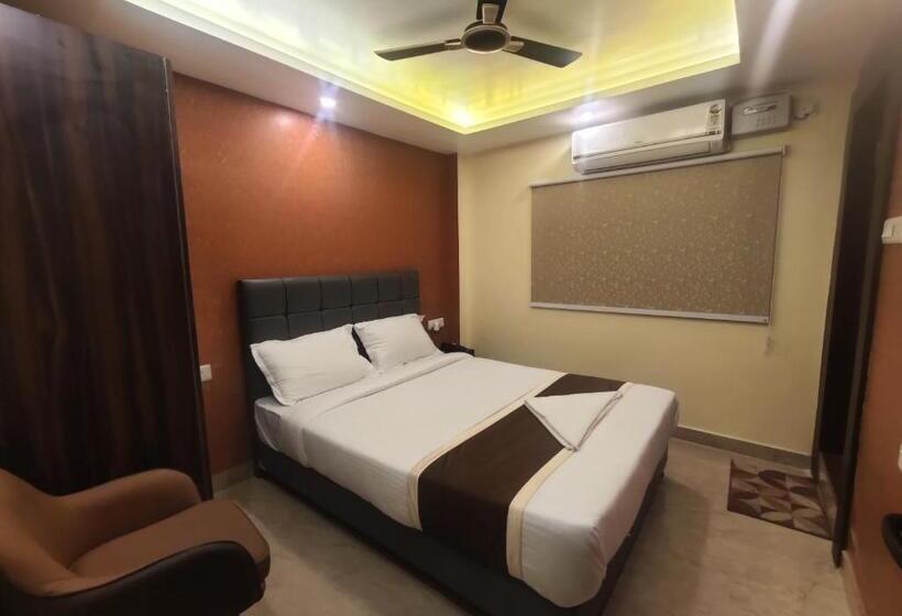 Номер Стандарт, Royal View Residency