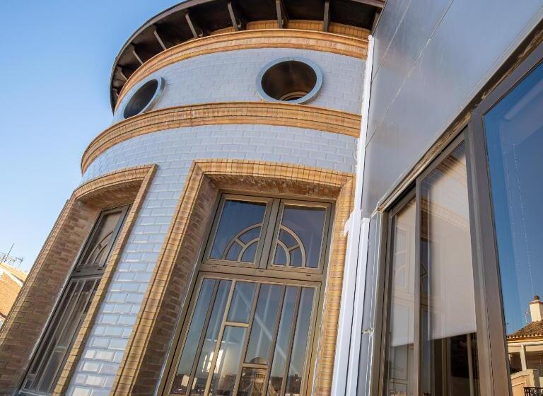 اتاق استاندارد با تراس, Hostal Antiguo Palacio Hotel París