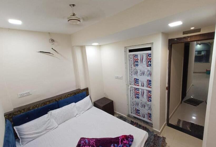 Номер Deluxe, Blue Tower Inn