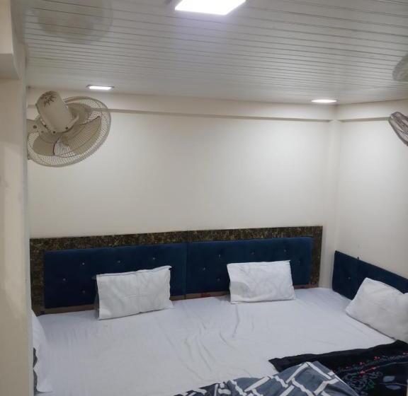 Семейный Номер, Blue Tower Inn