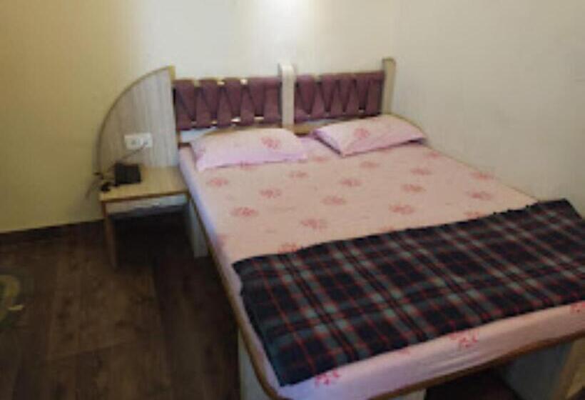 Номер Стандарт, Rahul Guest House Varanasi