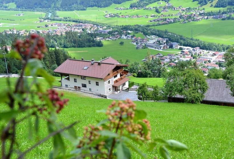 ３ベッドルームのデラックスアパートメント, Chalets & Apartments Wachterhof