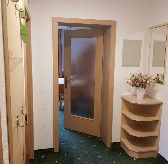 Апартаменты 2 Спальни, Haus Jehle