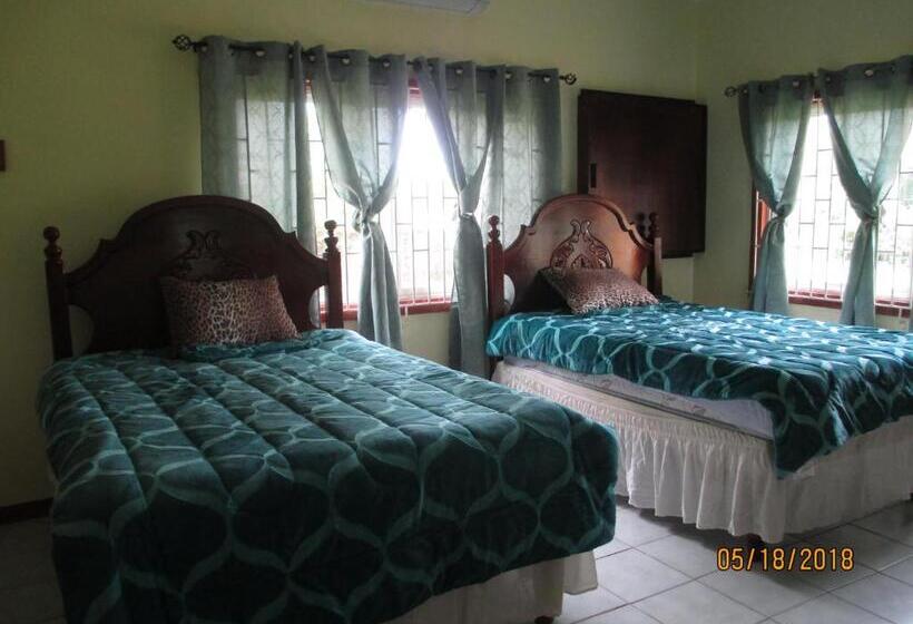 اتاق استاندارد اینتریور, Cozy Sbandb