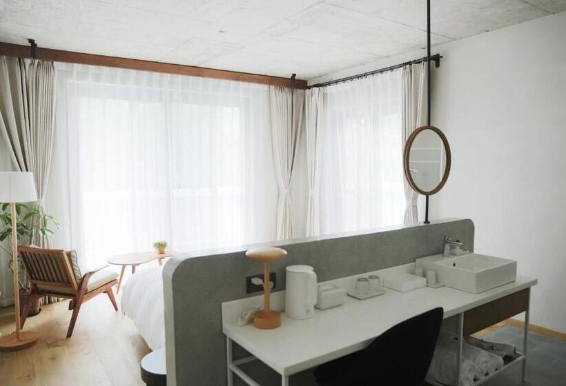 Номер Стандарт Вид на Бассейн, Hangzhou Tonglu Original Country Lutz B&b