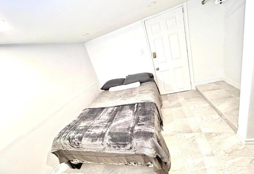 اتاق اکونومی, Aubin Paradise Housing