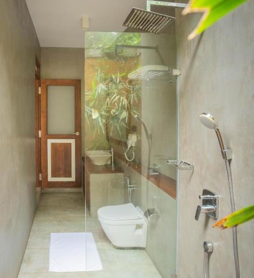 Номер Стандарт с Балконом, Villa V Kalutara