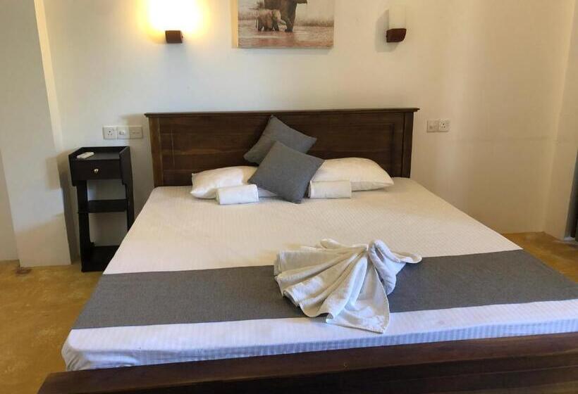 Номер Deluxe Вид на Море, Opera Beach Inn