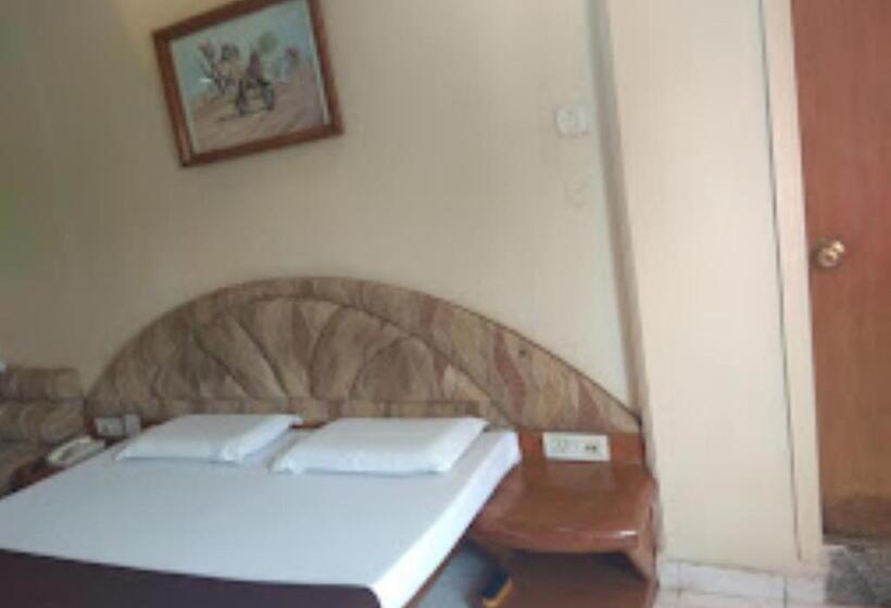 Номер Стандарт, Shripad Continental Amravati