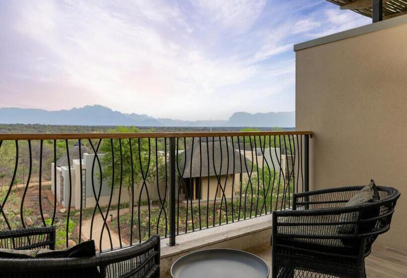 Полулюкс Вид на Горы, Radisson Safari Hotel Hoedspruit