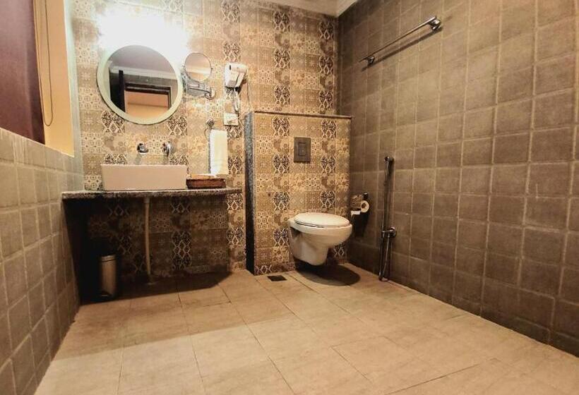 Стандартный Номер Кровать Кинг, Green Rooms, Vintage Luxury Near Dal Lake