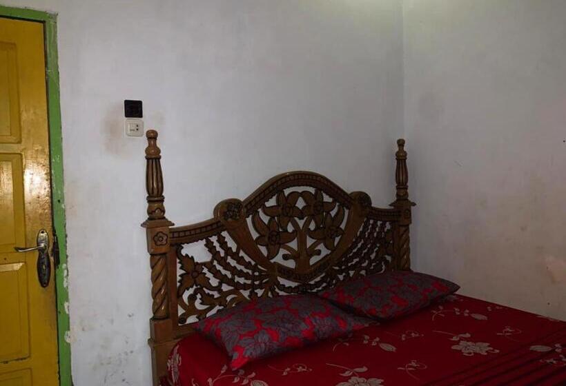 디럭스 룸, Oyo 93304 Wisma La Oda Syariah