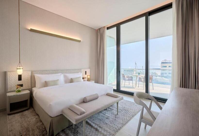 سوئیت با بالکن, Arabella Beach Hotel Kuwait Vignette Collection, An Ihg