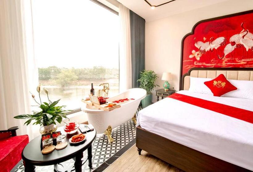 اتاق سوپریور, Lake Hotel Sóc Sơn