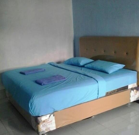 Номер Deluxe, Oyo 93241 Hotel Puri Azzura Danau Ranau