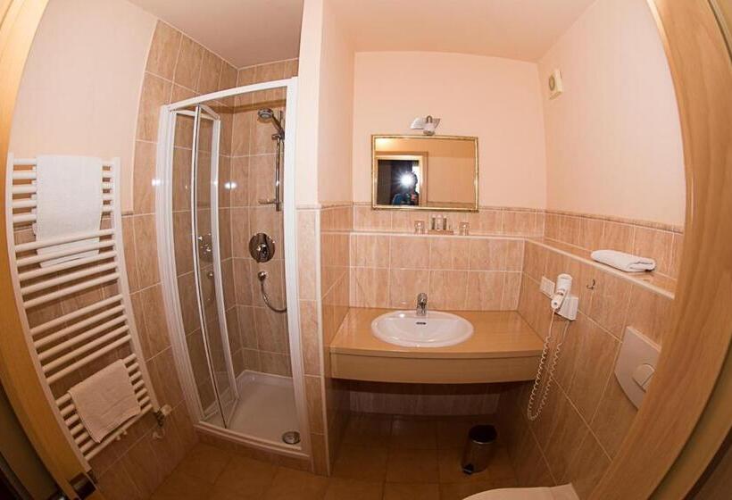 Номер Стандарт Трехместный, Gästehaus Lorz